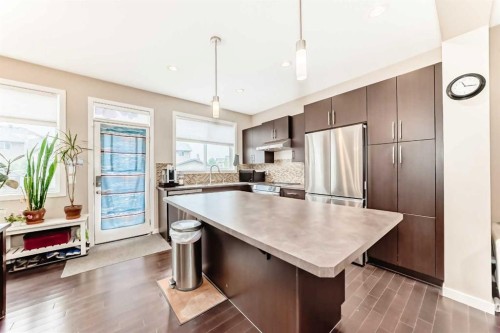 109 New Brighton Park Se, Calgary, AB - Indoor Photo Showing Kitchen