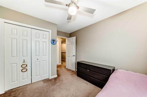 109 New Brighton Park Se, Calgary, AB - Indoor Photo Showing Bedroom