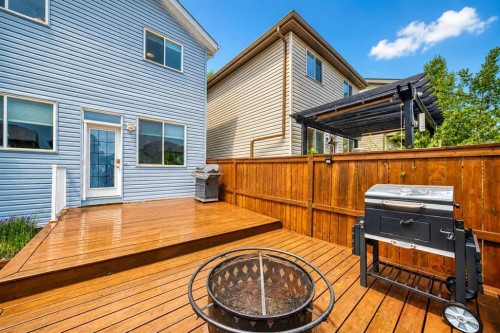 109 New Brighton Park Se, Calgary, AB - Outdoor