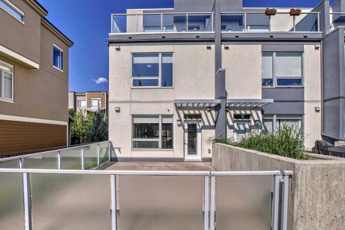 8539 8A Avenue Sw, Calgary, AB - Outdoor With Balcony With Exterior