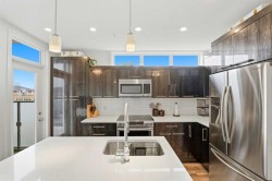 304-317 22 Avenue SWCalgary, AB T2S 3H6