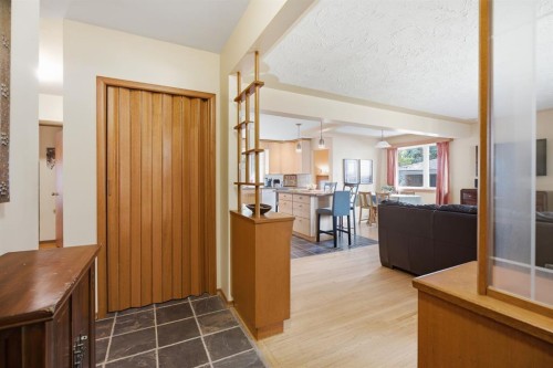 2024 Crocus Road Nw, Calgary, AB 