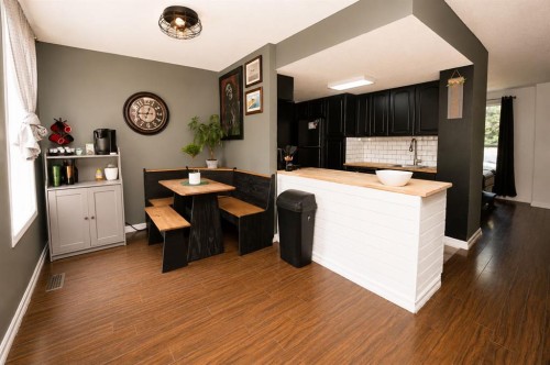 6527 Huntsbay Road Nw, Calgary, AB - Indoor