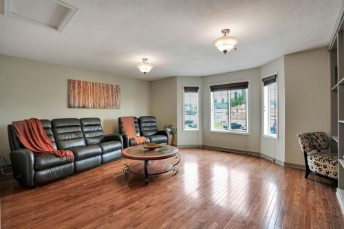 418 Long Beach Landing, Chestermere, AB - Indoor Photo Showing Living Room