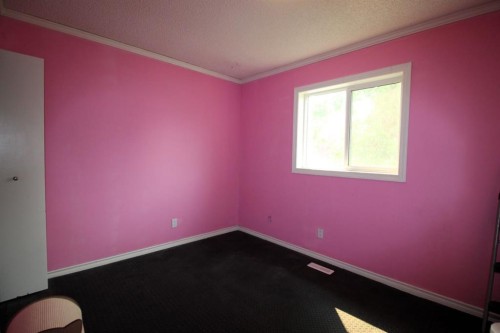 112 Macewan Meadow Crescent Nw, Calgary, AB - Indoor Photo Showing Other Room