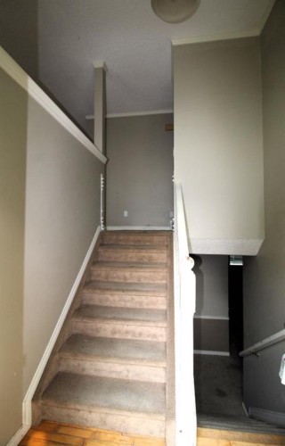112 Macewan Meadow Crescent Nw, Calgary, AB - Indoor Photo Showing Other Room