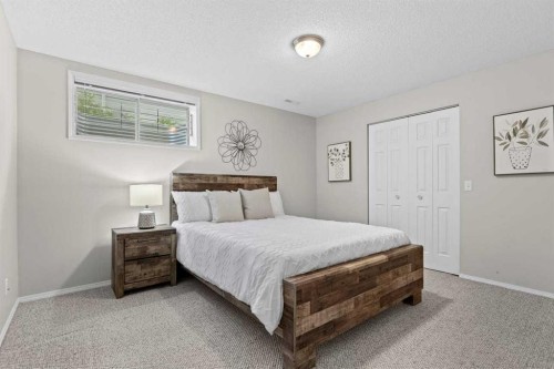 26 Chaparral Close Se, Calgary, AB - Indoor Photo Showing Bedroom