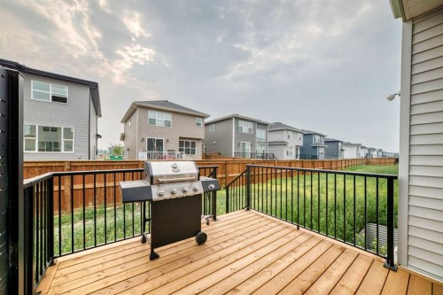 427 Kinniburgh Loop, Chestermere, AB 