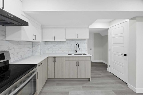 68 Laguna Close Ne, Calgary, AB - Indoor Photo Showing Kitchen