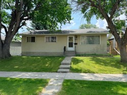 223 72 Avenue NE Calgary, AB T2K 0N8