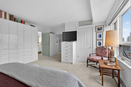 2030-720 13 Avenue Sw, Calgary, AB - Indoor Photo Showing Other Room