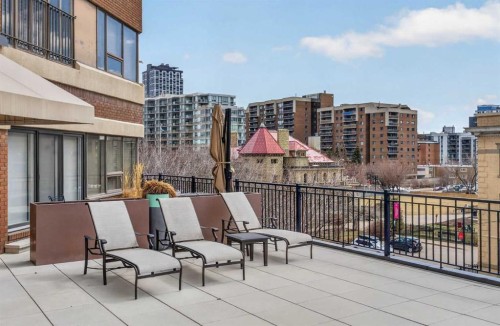 2030-720 13 Avenue Sw, Calgary, AB - Outdoor
