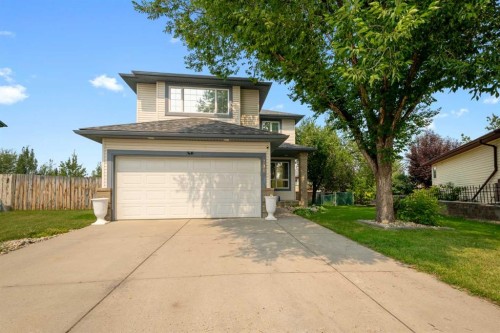 210 Highwood Village Place NW High River, AB T1V 1N3