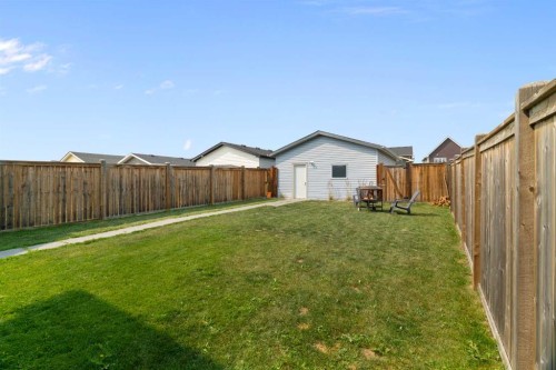57 Amery Crescent, Crossfield, AB - Outdoor