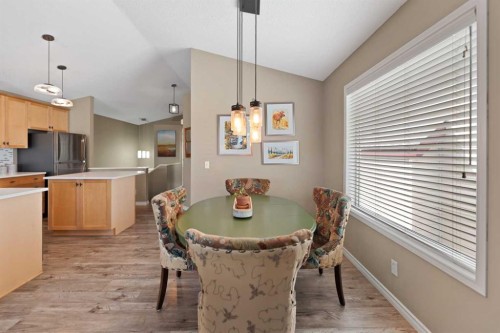 247 Copperfield Heights Se, Calgary, AB - Indoor Photo Showing Dining Room
