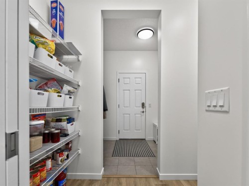 228 Masters Crescent Se, Calgary, AB - Indoor