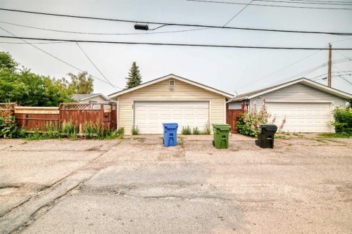 615 Marian Crescent Ne, Calgary, AB - Outdoor
