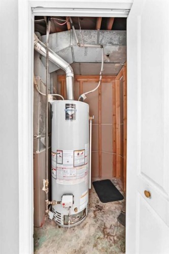 514 Whitehill Place Ne, Calgary, AB - Indoor Photo Showing Basement