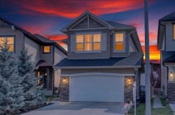 333 Bridleridge View SW Calgary, AB T2Y 0E6