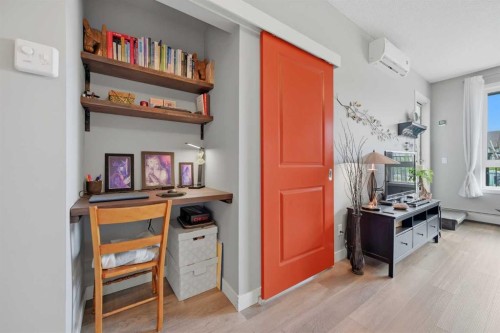 1106-175 Silverado Boulevard Sw, Calgary, AB - Indoor Photo Showing Other Room