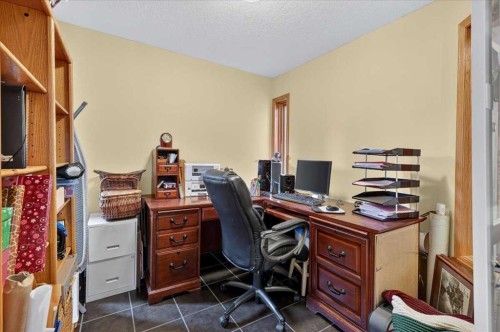 23 Cranfield Crescent Se, Calgary, AB - Indoor Photo Showing Office
