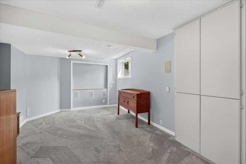23 Cranfield Crescent Se, Calgary, AB - Indoor Photo Showing Other Room
