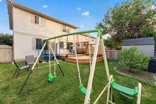 137 Douglas Glen Manor Se, Calgary, AB - Outdoor With Exterior