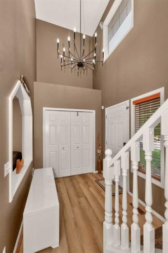 137 Douglas Glen Manor Se, Calgary, AB - Indoor Photo Showing Other Room