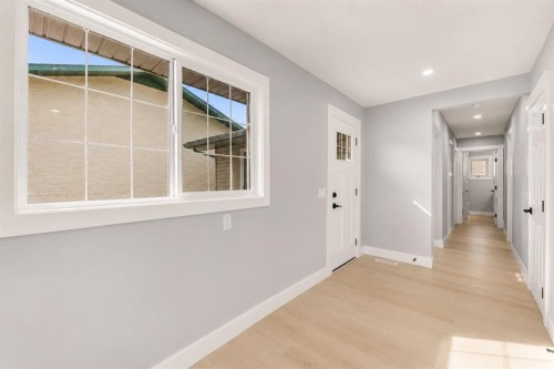 755 Penbrooke Road Se, Calgary, AB - Indoor Photo Showing Other Room