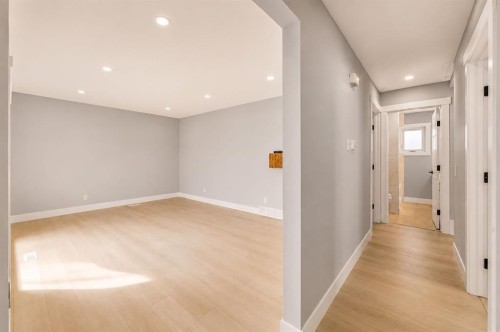 755 Penbrooke Road Se, Calgary, AB - Indoor Photo Showing Other Room