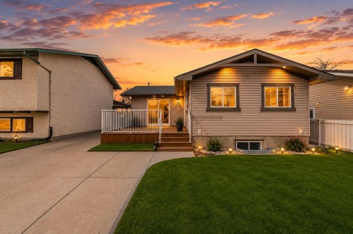 755 Penbrooke Road Se, Calgary, AB - Outdoor With Deck Patio Veranda