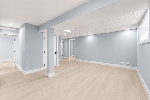 755 Penbrooke Road Se, Calgary, AB - Indoor Photo Showing Other Room