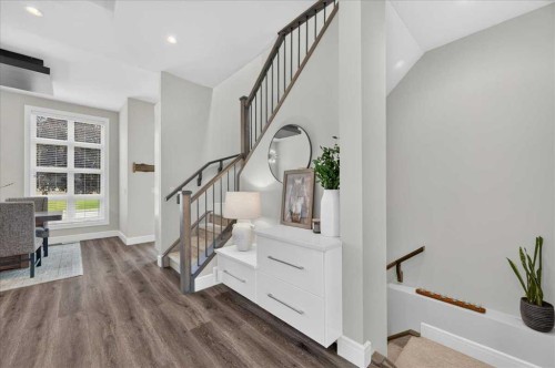 3127 44 Street Sw, Calgary, AB - Indoor Photo Showing Other Room