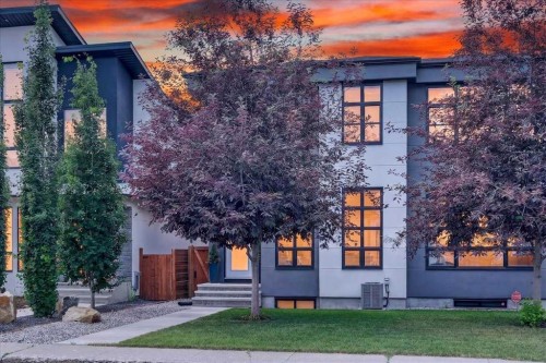 3127 44 Street Sw, Calgary, AB - Outdoor