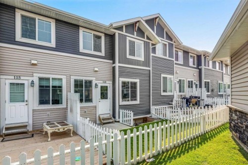 114-300 Marina Drive, Chestermere, AB - Outdoor