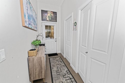114-300 Marina Drive, Chestermere, AB - Indoor Photo Showing Other Room