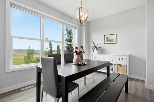 151 Crestridge Hill Sw, Calgary, AB 