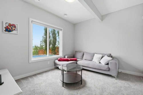 151 Crestridge Hill Sw, Calgary, AB 