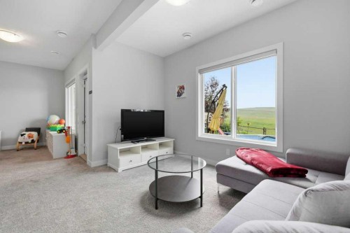 151 Crestridge Hill Sw, Calgary, AB 