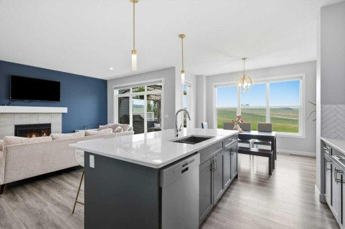 151 Crestridge Hill Sw, Calgary, AB 