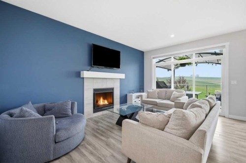 151 Crestridge Hill Sw, Calgary, AB 