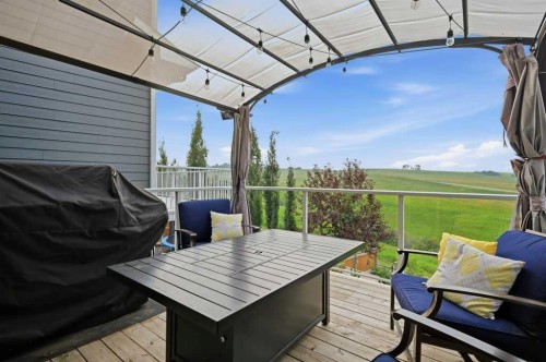 151 Crestridge Hill Sw, Calgary, AB 