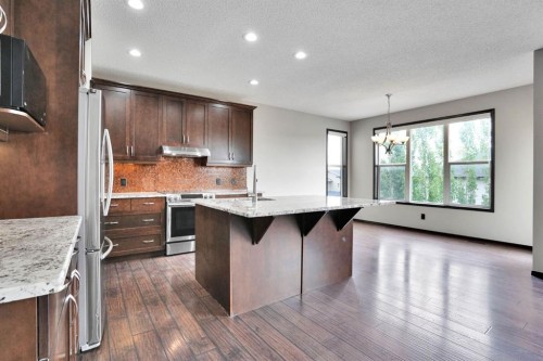 109 Pantego Terrace Nw, Calgary, AB - Indoor Photo Showing Kitchen With Upgraded Kitchen