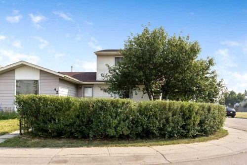 44 Falwood Crescent Ne, Calgary, AB - Outdoor