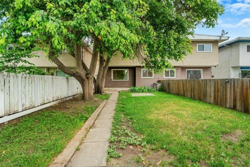 B-6120 33 Avenue Nw, Calgary, AB - Outdoor