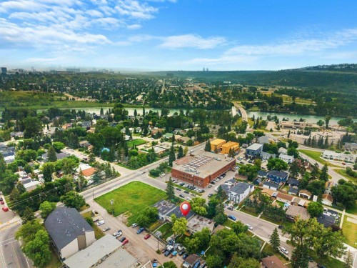 B-6120 33 Avenue Nw, Calgary, AB - Outdoor With View