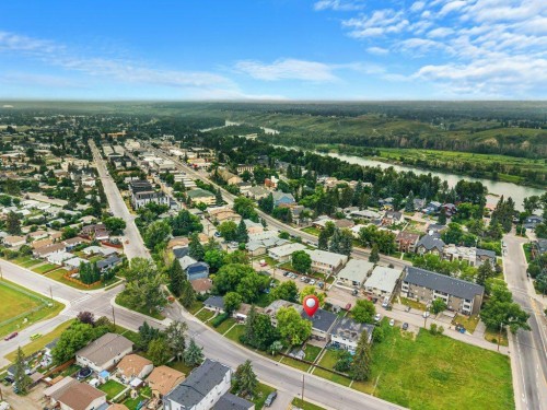 B-6120 33 Avenue Nw, Calgary, AB - Outdoor With View