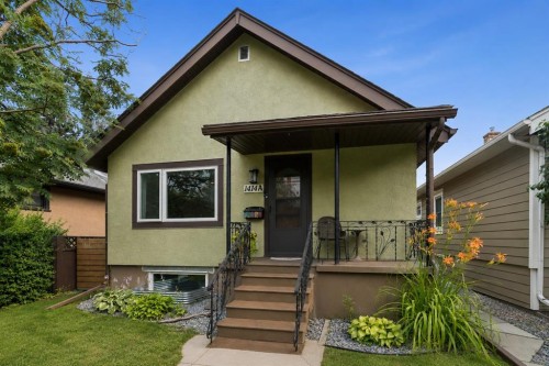 1414A 8 Avenue Se, Calgary, AB - Outdoor With Deck Patio Veranda