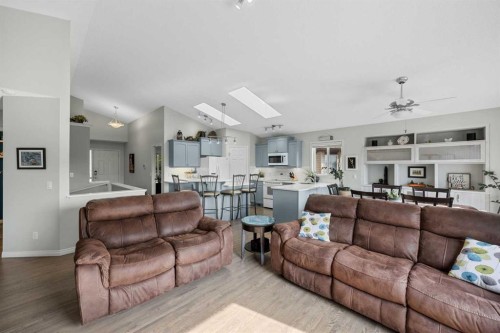 354 West Creek Springs, Chestermere, AB - Indoor Photo Showing Living Room