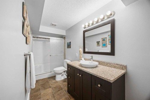 354 West Creek Springs, Chestermere, AB - Indoor Photo Showing Bathroom